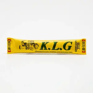 KLG sachet concentrado de frutas con borojó, chontaduro y maca en presentación individual.